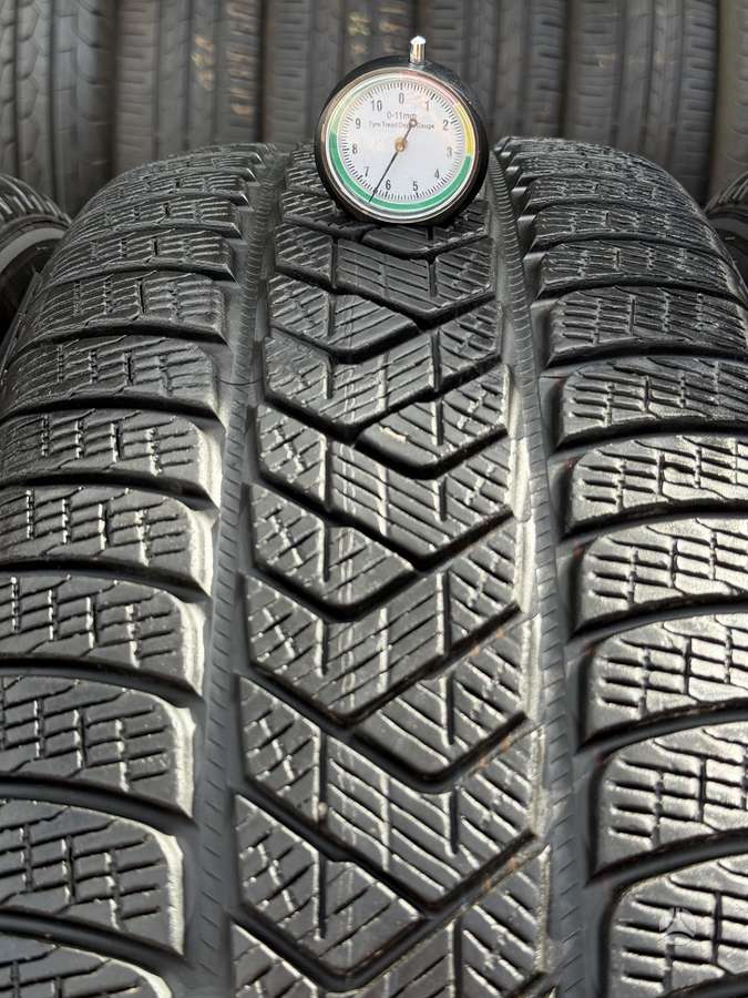 Pirelli SCORPION WINTER 2024m., winter 235/60 R18