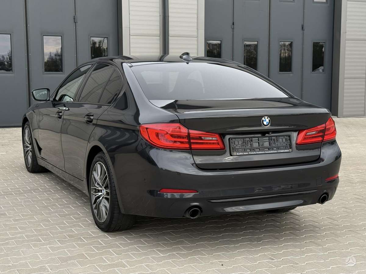 BMW 520, 2.0 l., Седан
