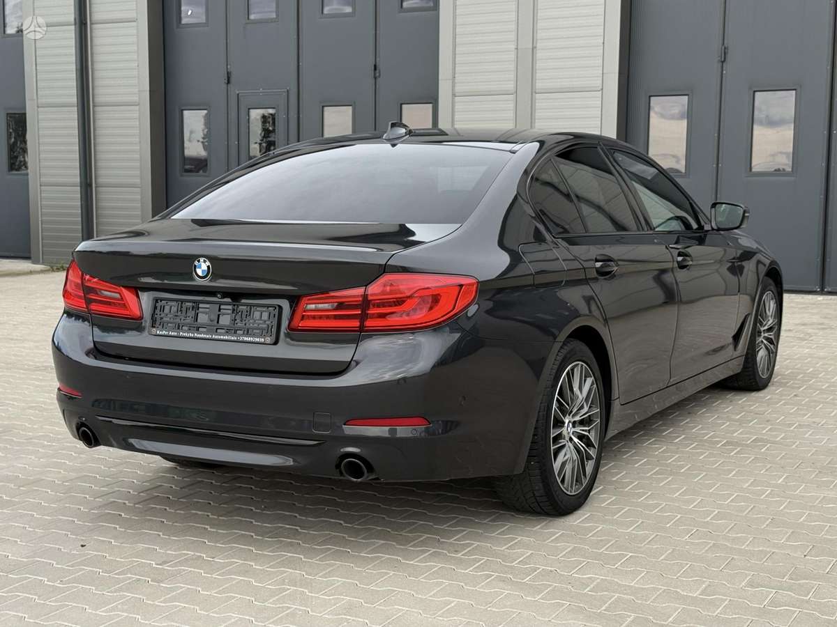 BMW 520, 2.0 l., Седан