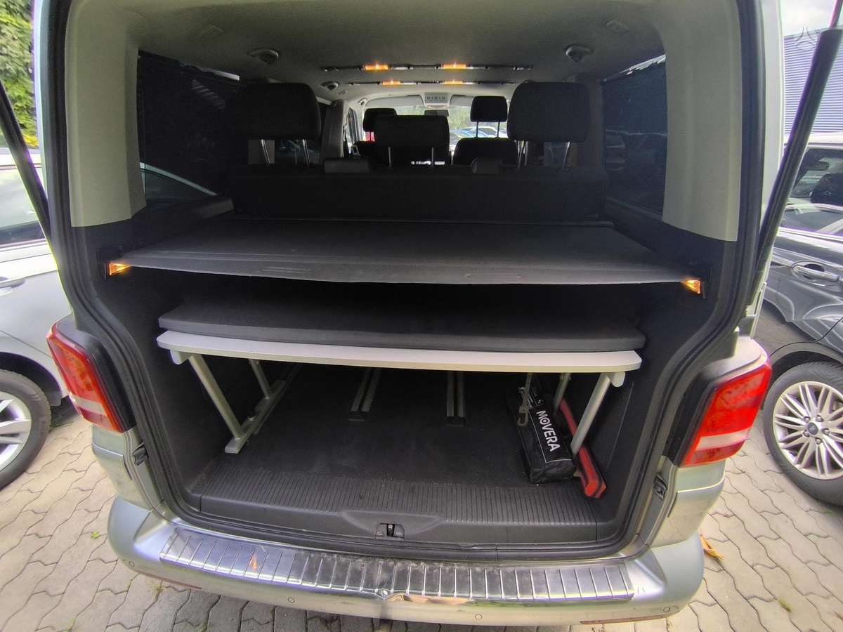 Volkswagen Multivan, 2.0 l., Минивэн