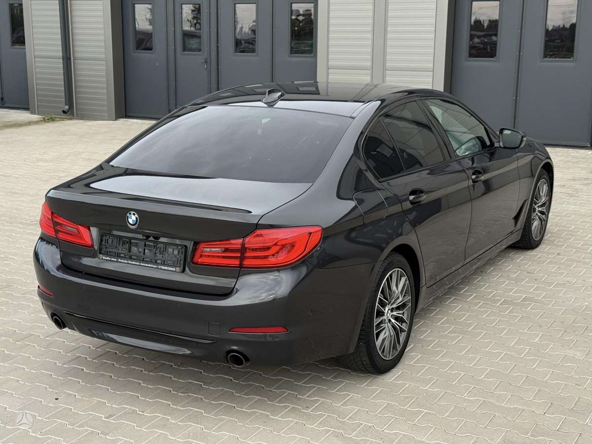 BMW 520, 2.0 l., Седан