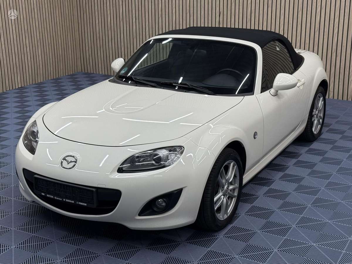 Mazda MX-5, 1.8 l., Кабриолет