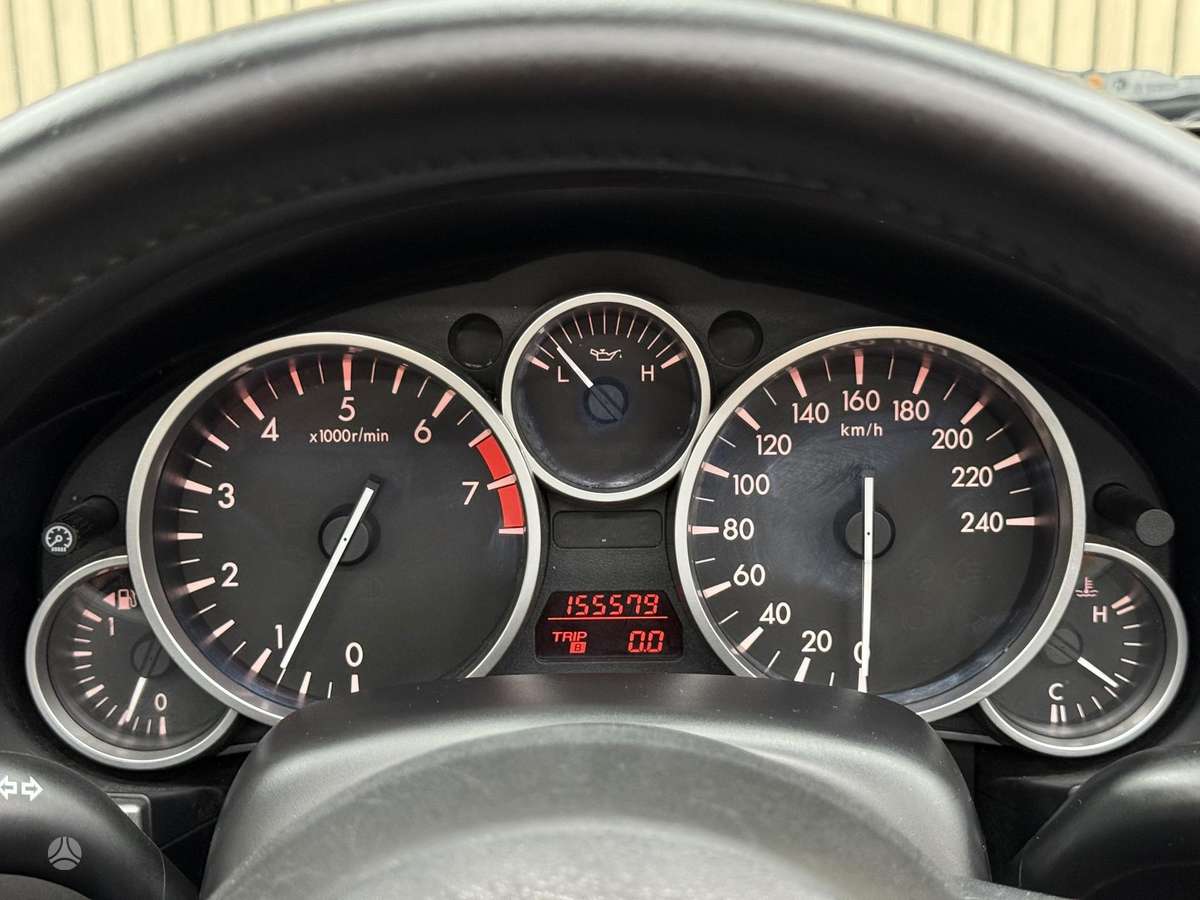 Mazda MX-5, 1.8 l., Кабриолет
