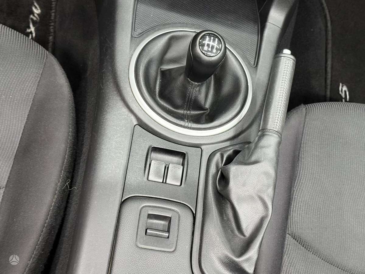 Mazda MX-5, 1.8 l., Кабриолет