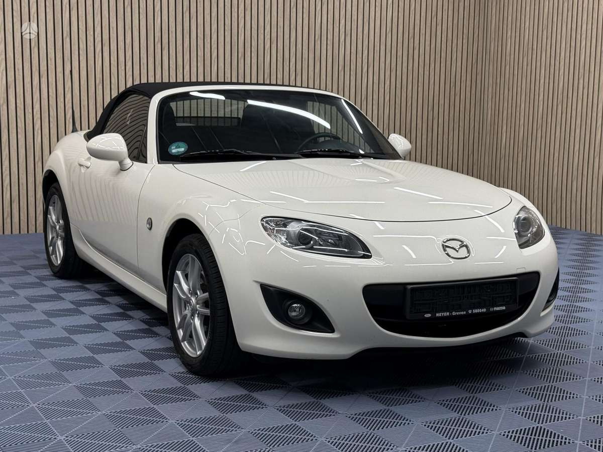Mazda MX-5, 1.8 l., Кабриолет