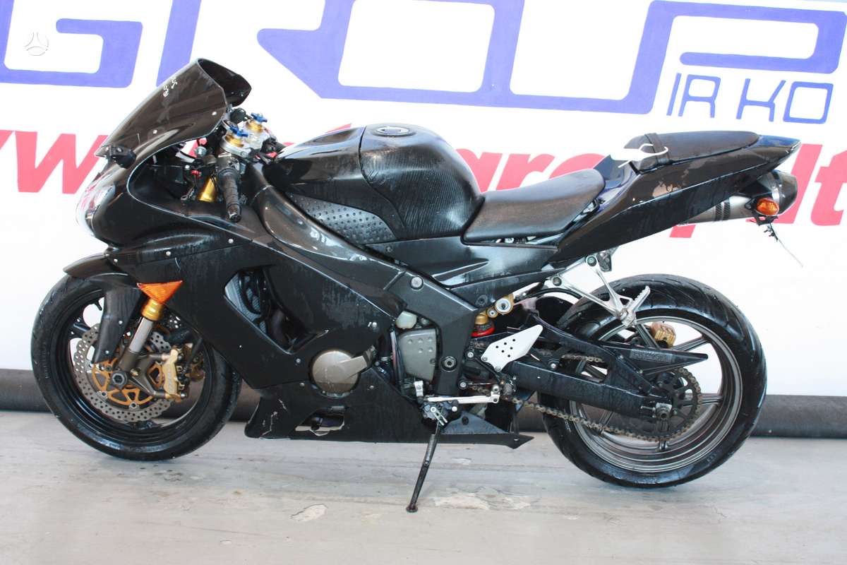 R.ページ Kawasaki ZX/ZX-R (Ninja), sportiniai / superbikes 2005-05 m