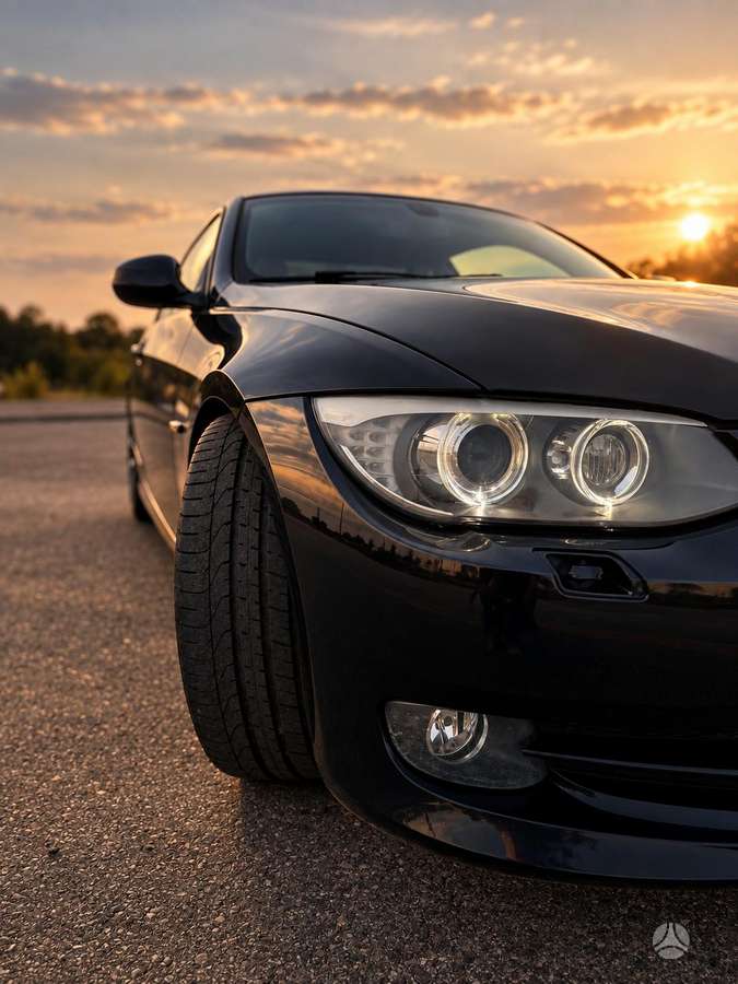 BMW 320, 2.0 l., Купе (coupe)
