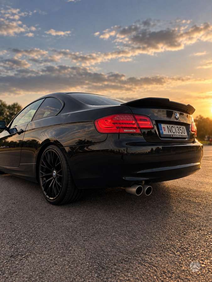 BMW 320, 2.0 l., coupe