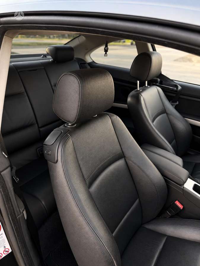 BMW 320, 2.0 l., Купе (coupe)