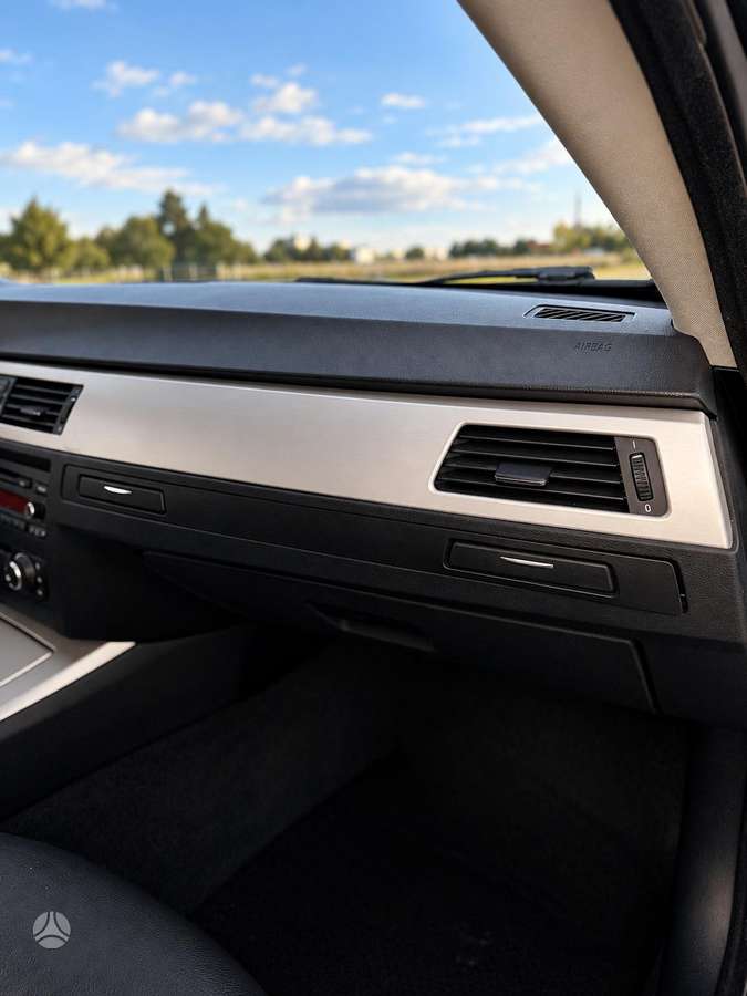 BMW 320, 2.0 l., Купе (coupe)
