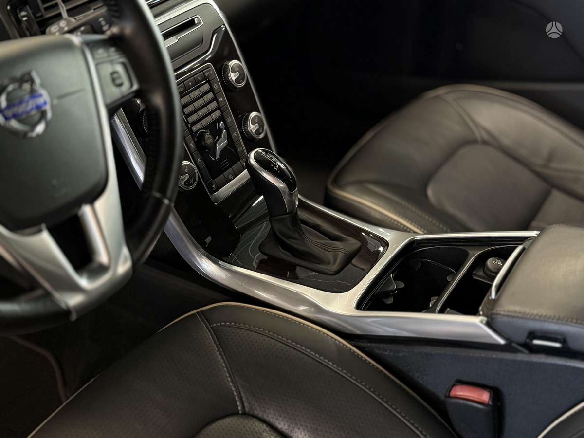 Volvo V70, 2.0 l., Универсал