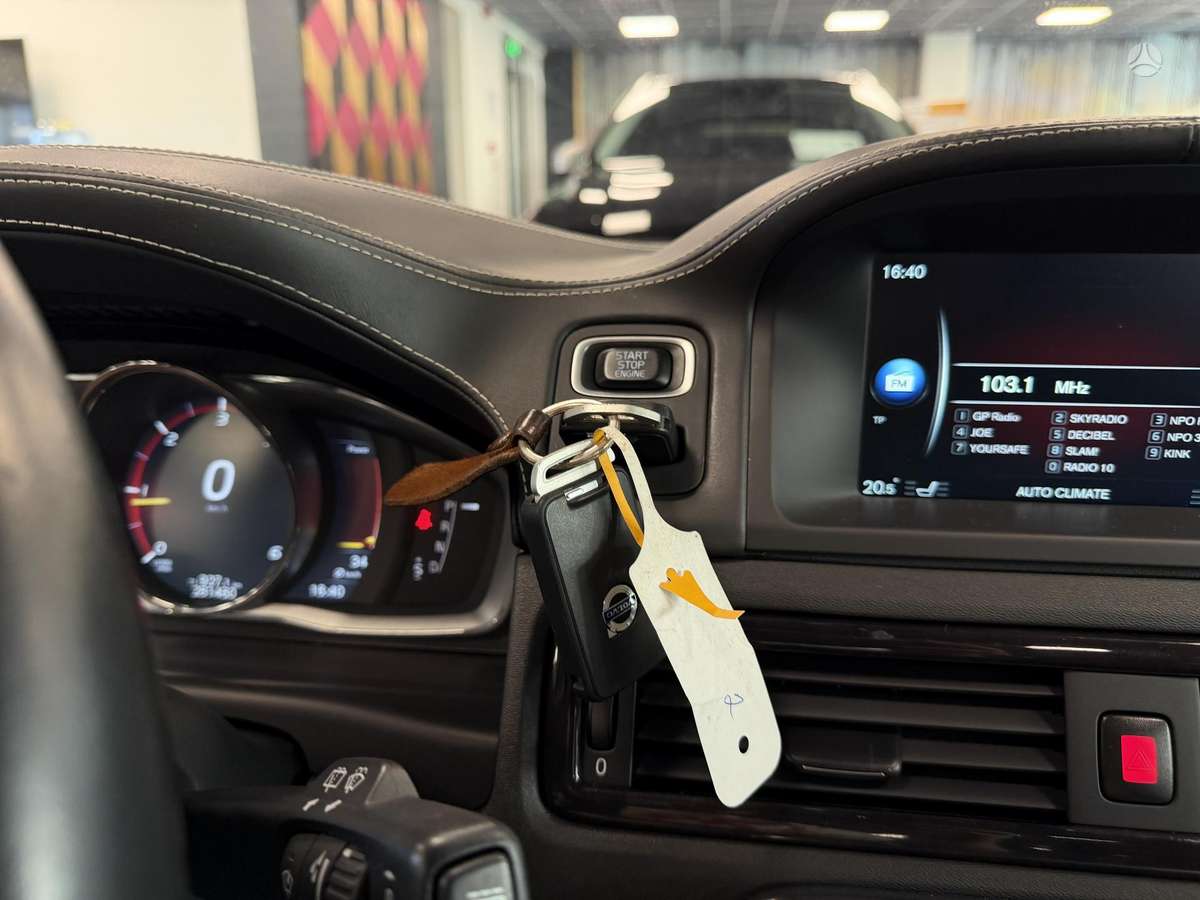 Volvo V70, 2.0 l., Универсал