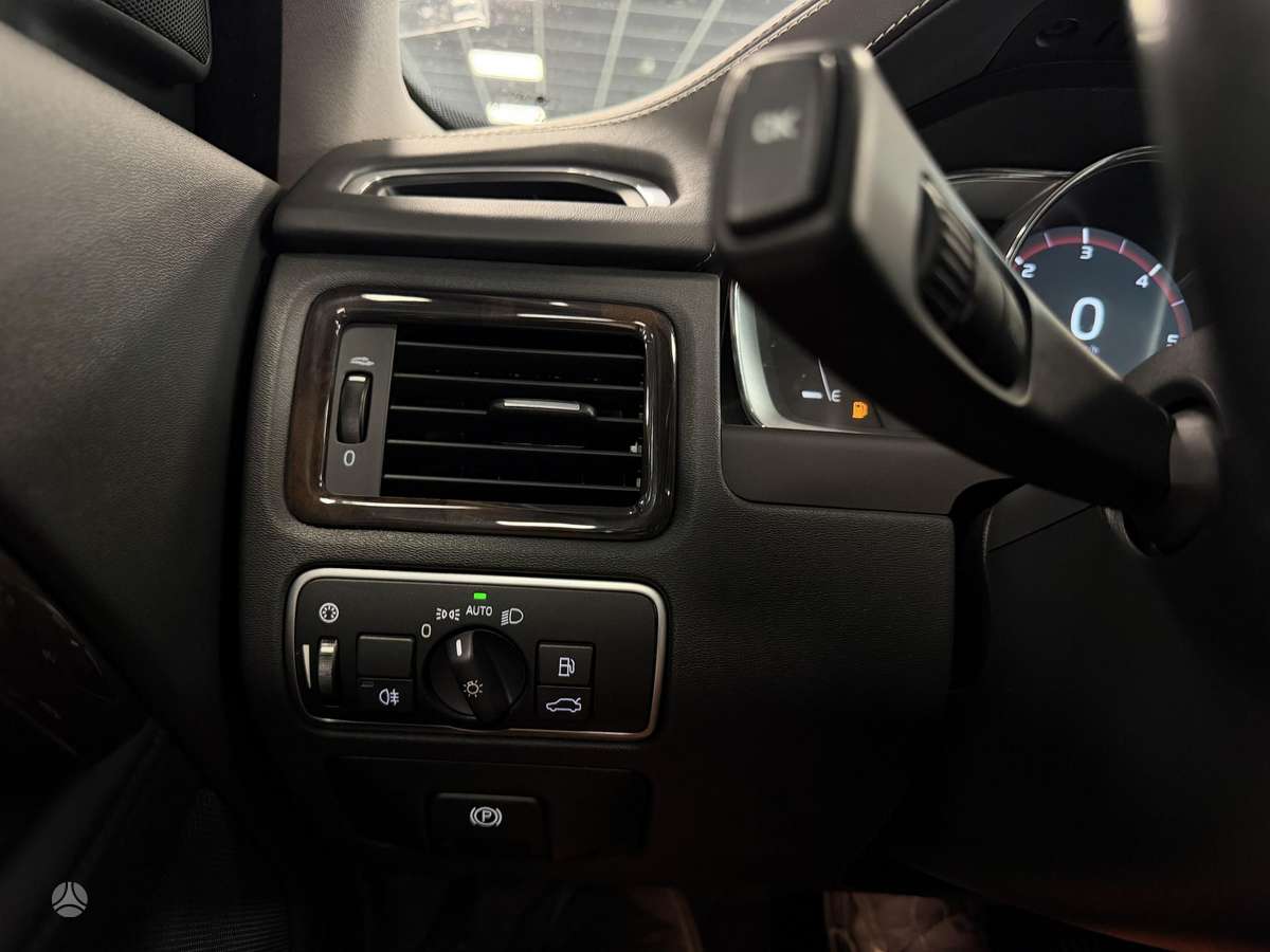 Volvo V70, 2.0 l., universalas