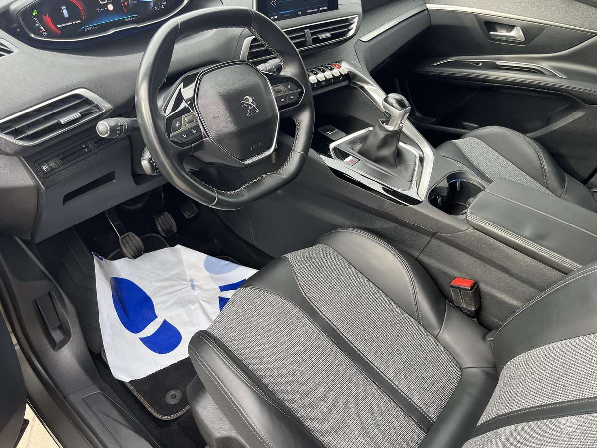 Peugeot 3008 - 9