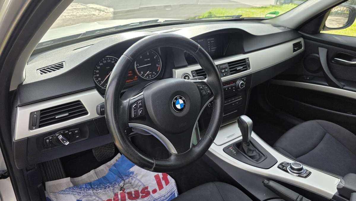 BMW 320, 2.0 l., Универсал