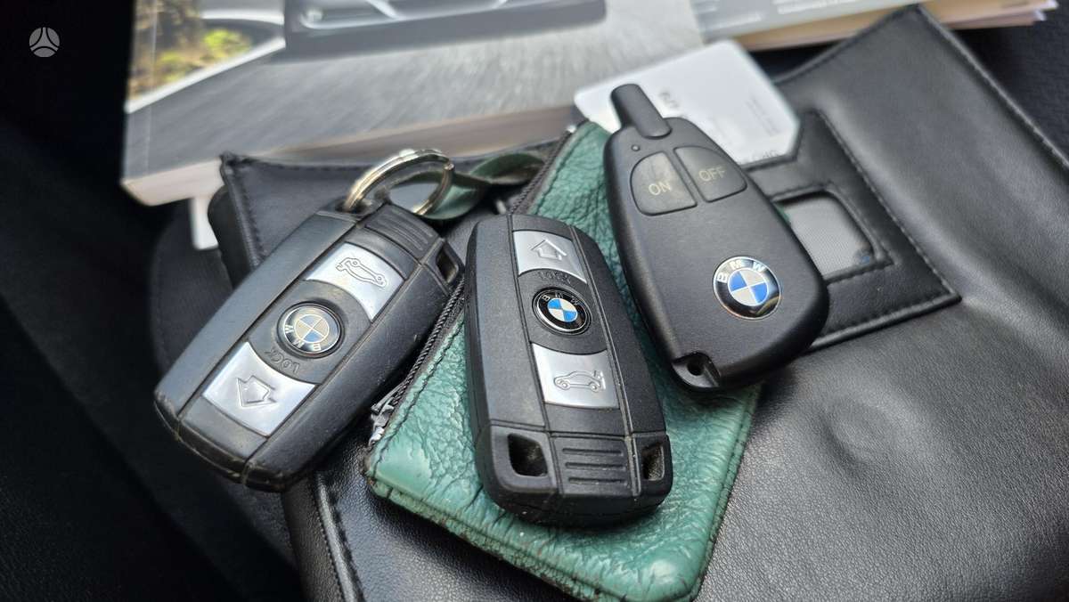 BMW 320, 2.0 l., wagon