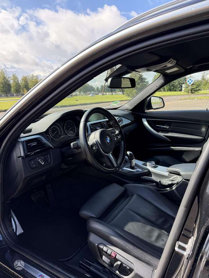 BMW 325, 2.0 l., Универсал