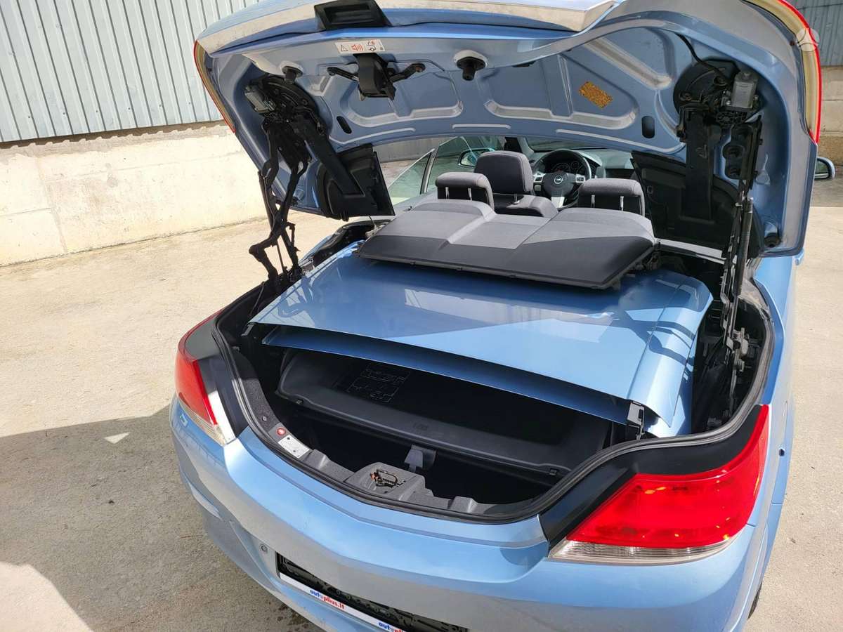 Opel Astra, 1.6 l., Кабриолет
