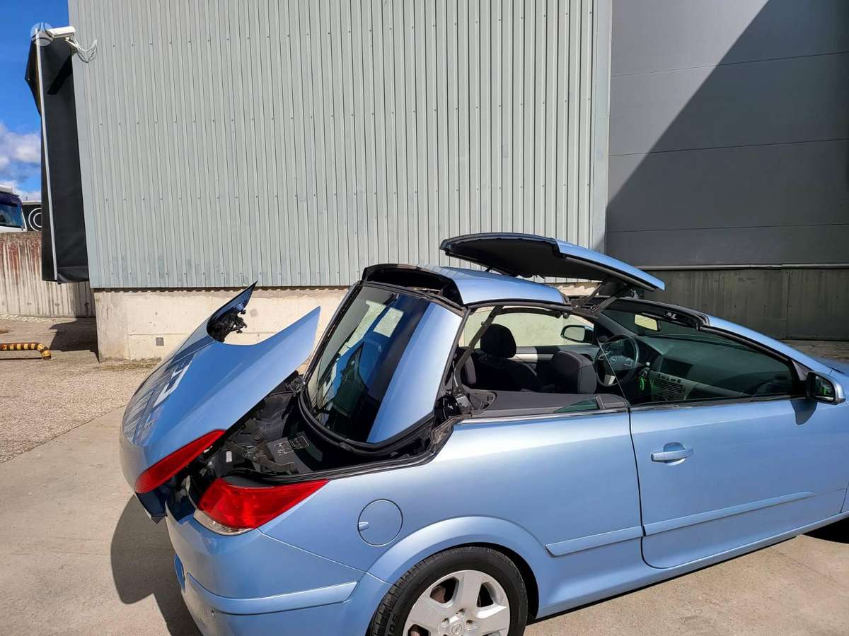 Opel Astra, 1.6 l., Кабриолет