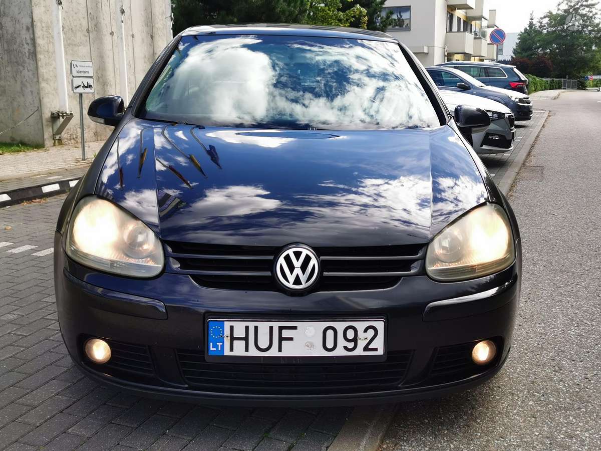 Volkswagen Golf - 4