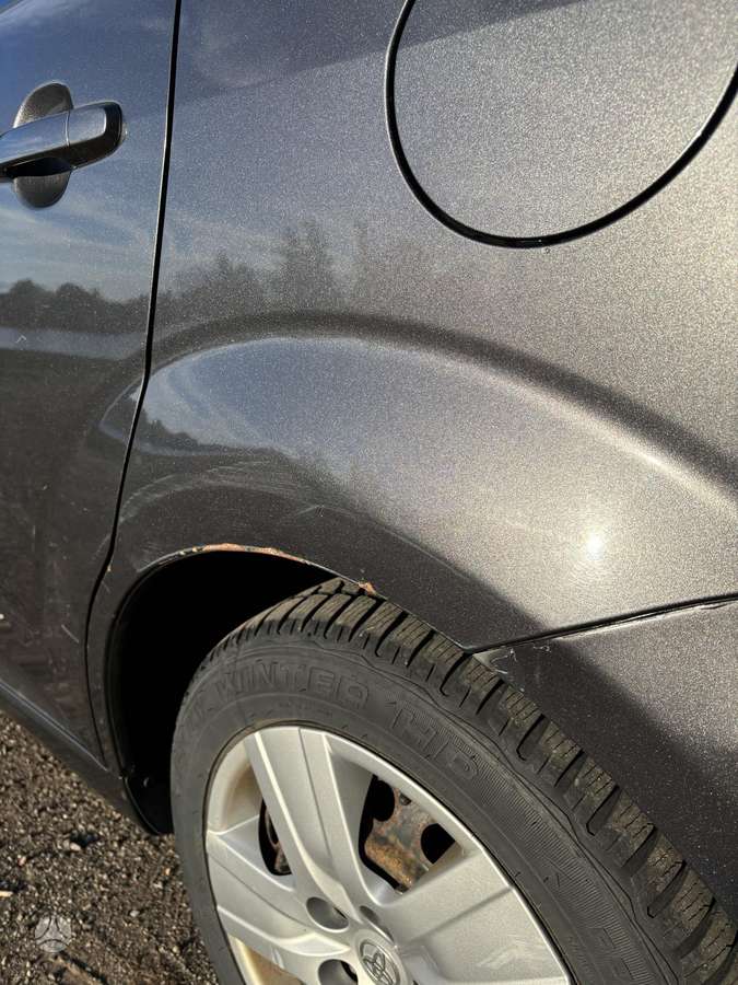 Toyota Corolla Verso - 10