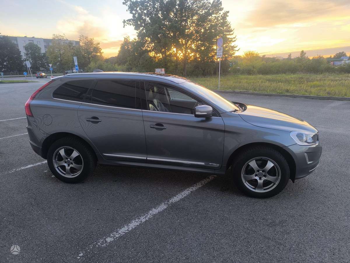Volvo XC60 - 8