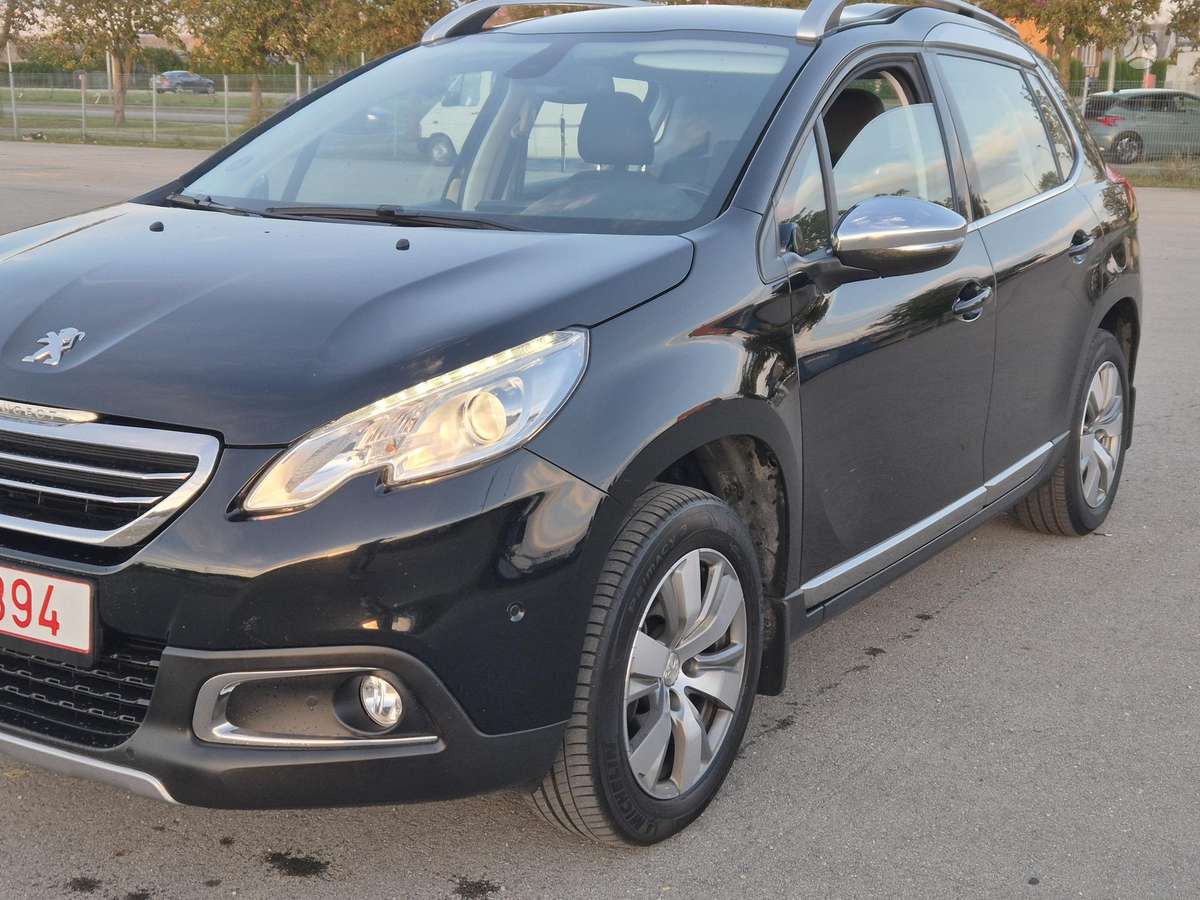 Peugeot 2008 - 1