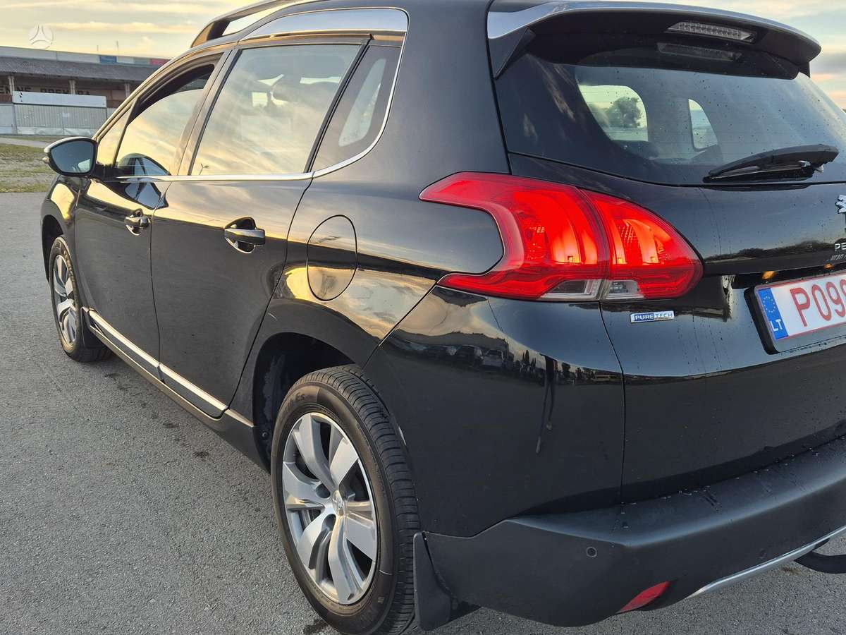 Peugeot 2008 - 7