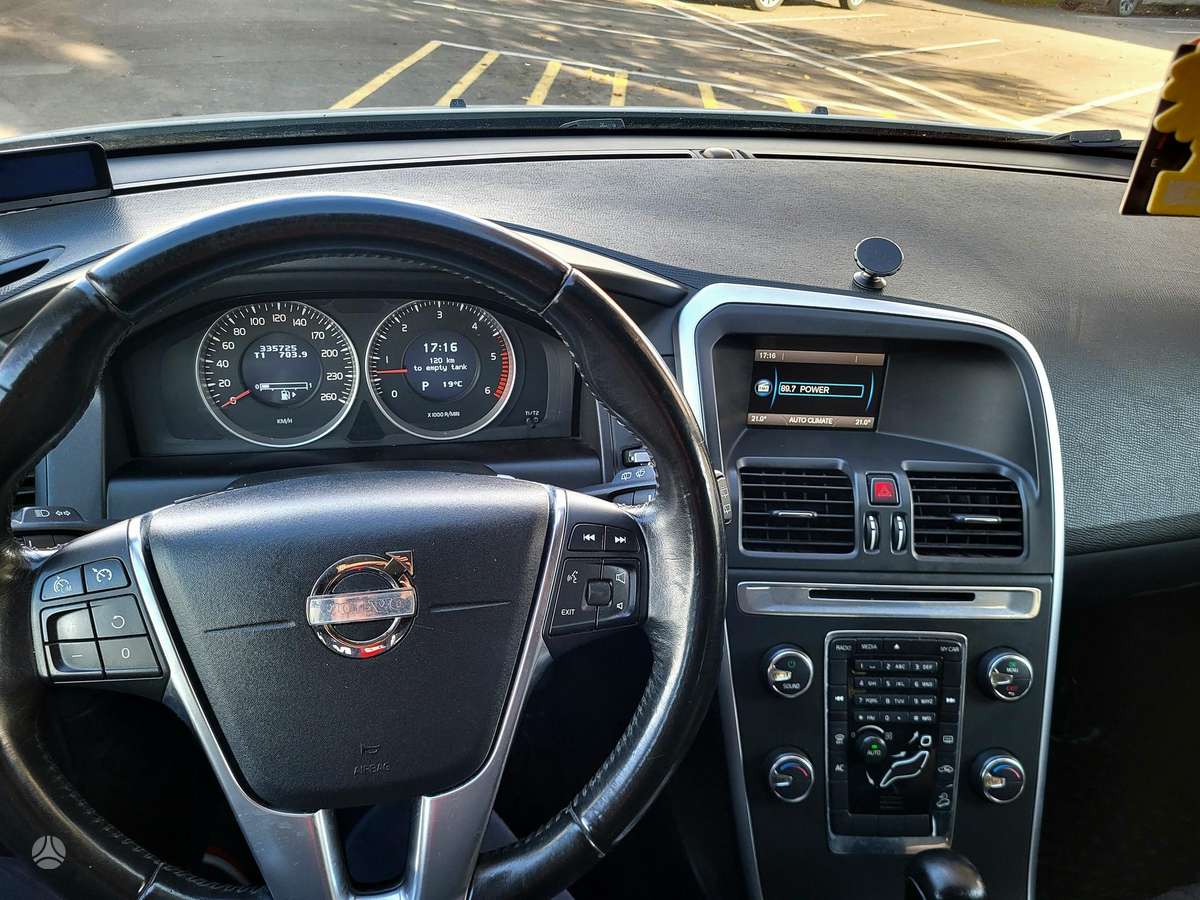 Volvo XC60 - 9