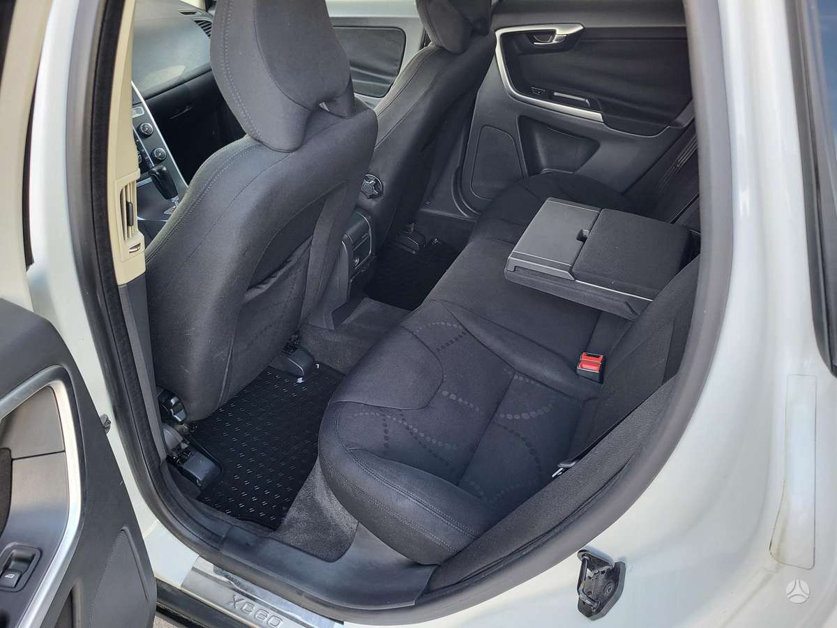 Volvo XC60 - 10