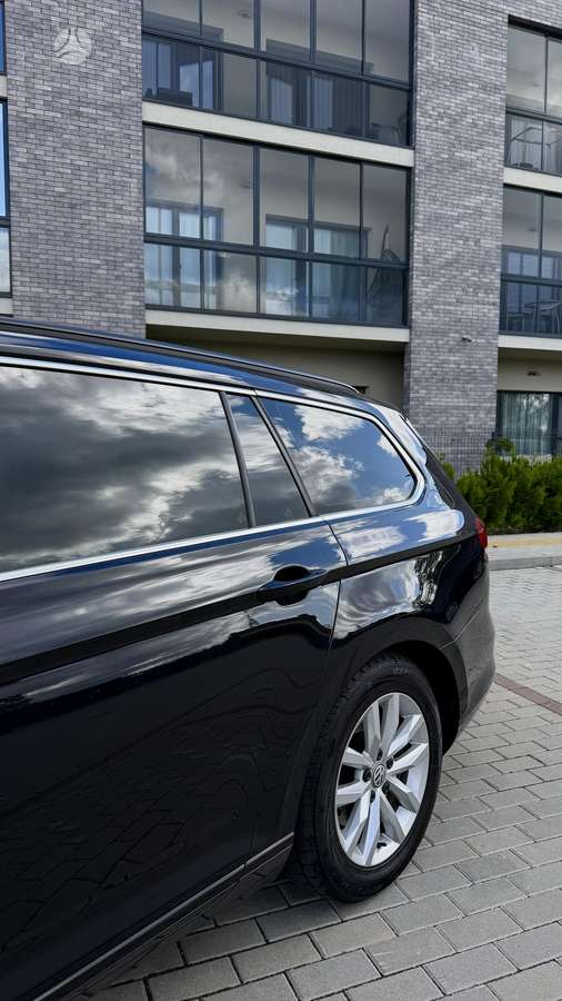 Volkswagen Passat, 2.0 l., Универсал