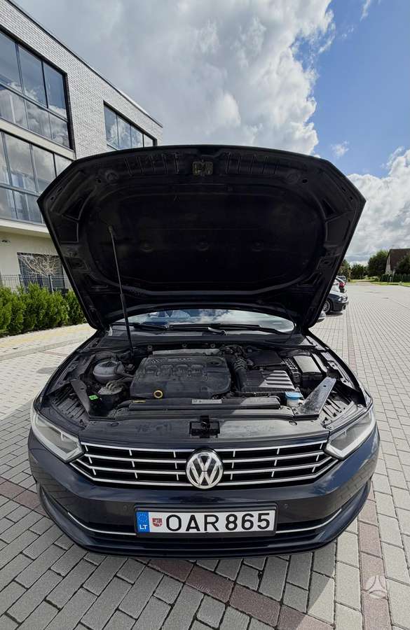 Volkswagen Passat, 2.0 l., Универсал