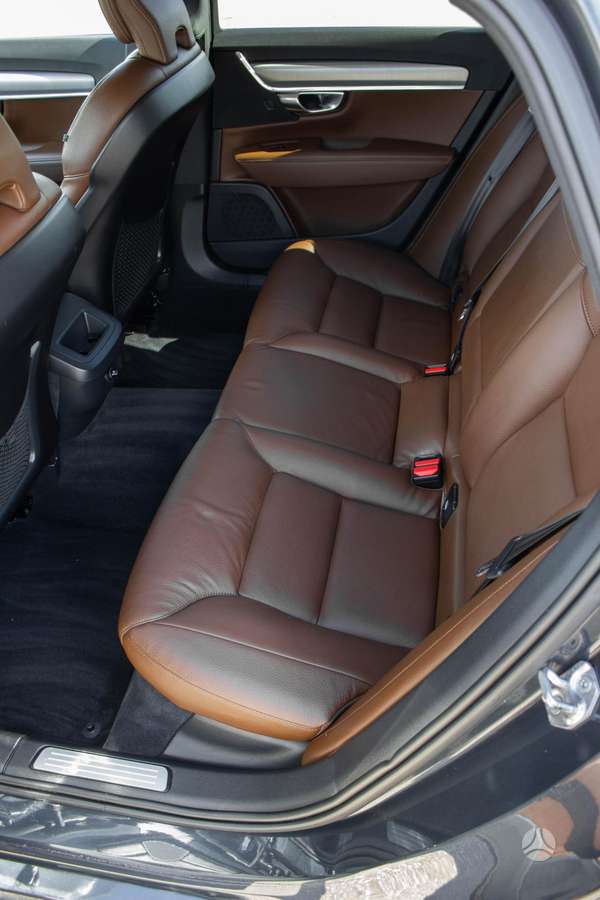 Volvo V90, 2.0 l., Универсал
