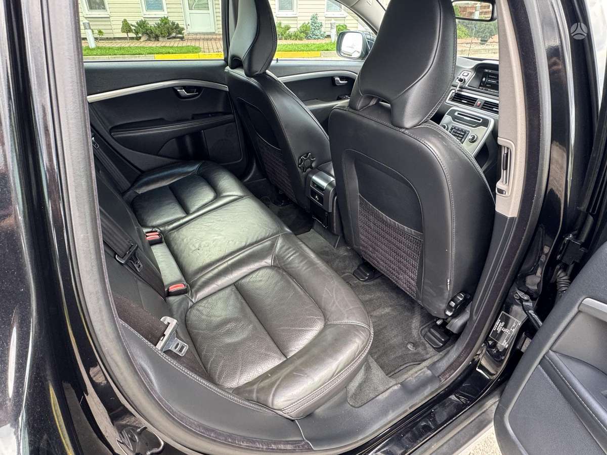 Volvo XC70, 2.4 l., Универсал