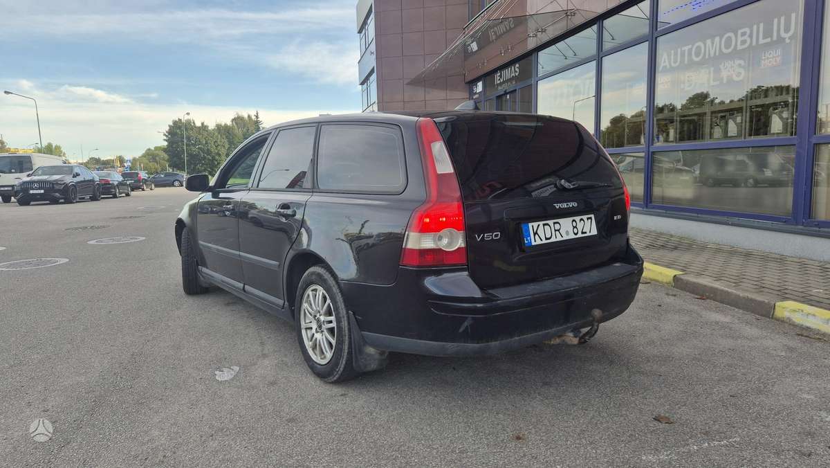 Volvo V50 - 3