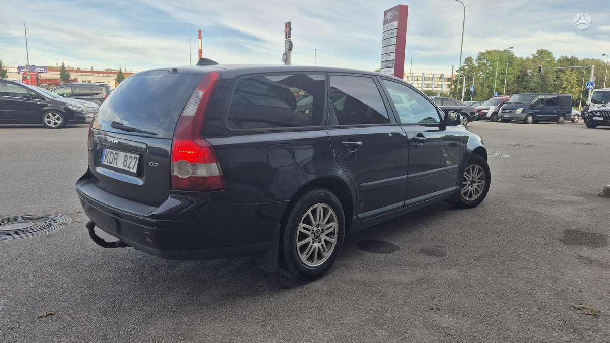 Volvo V50 - 4
