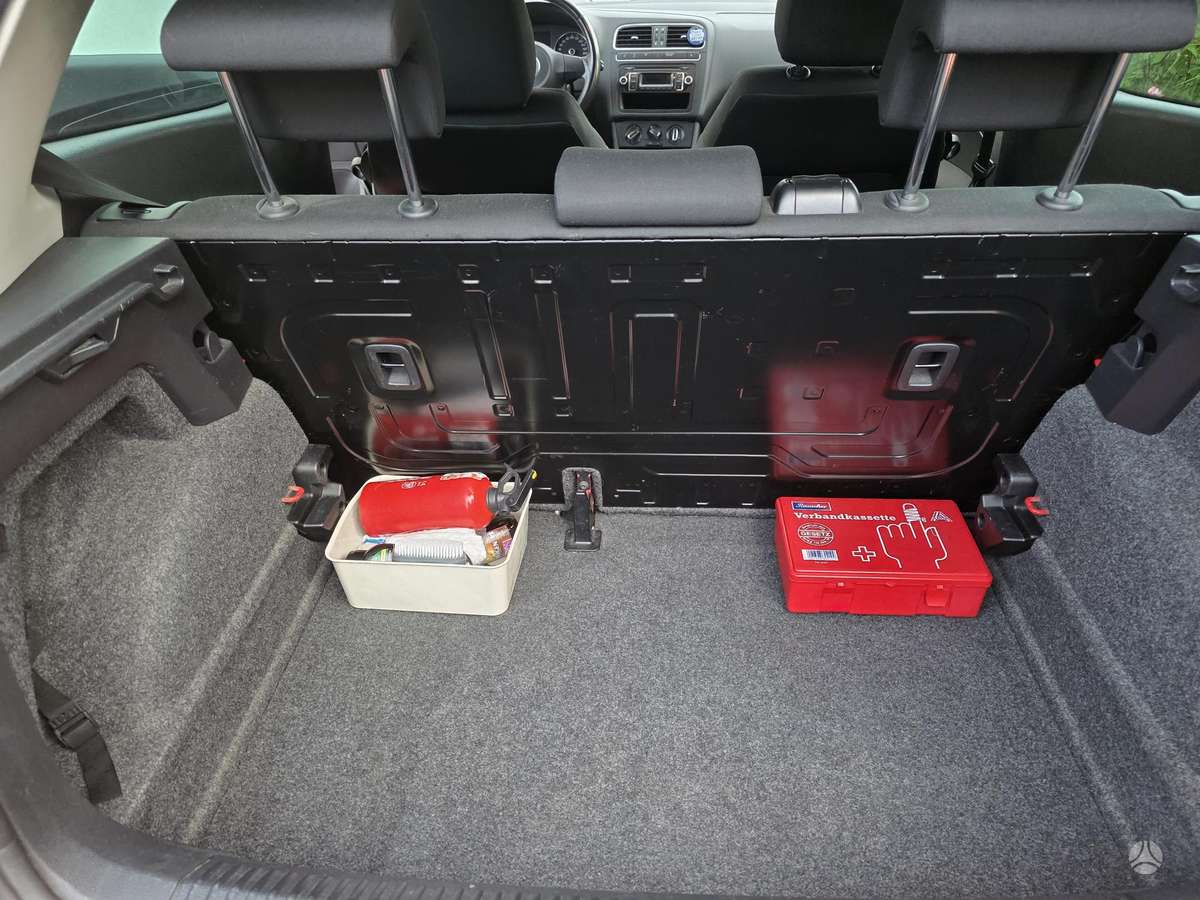 Volkswagen Polo - 9