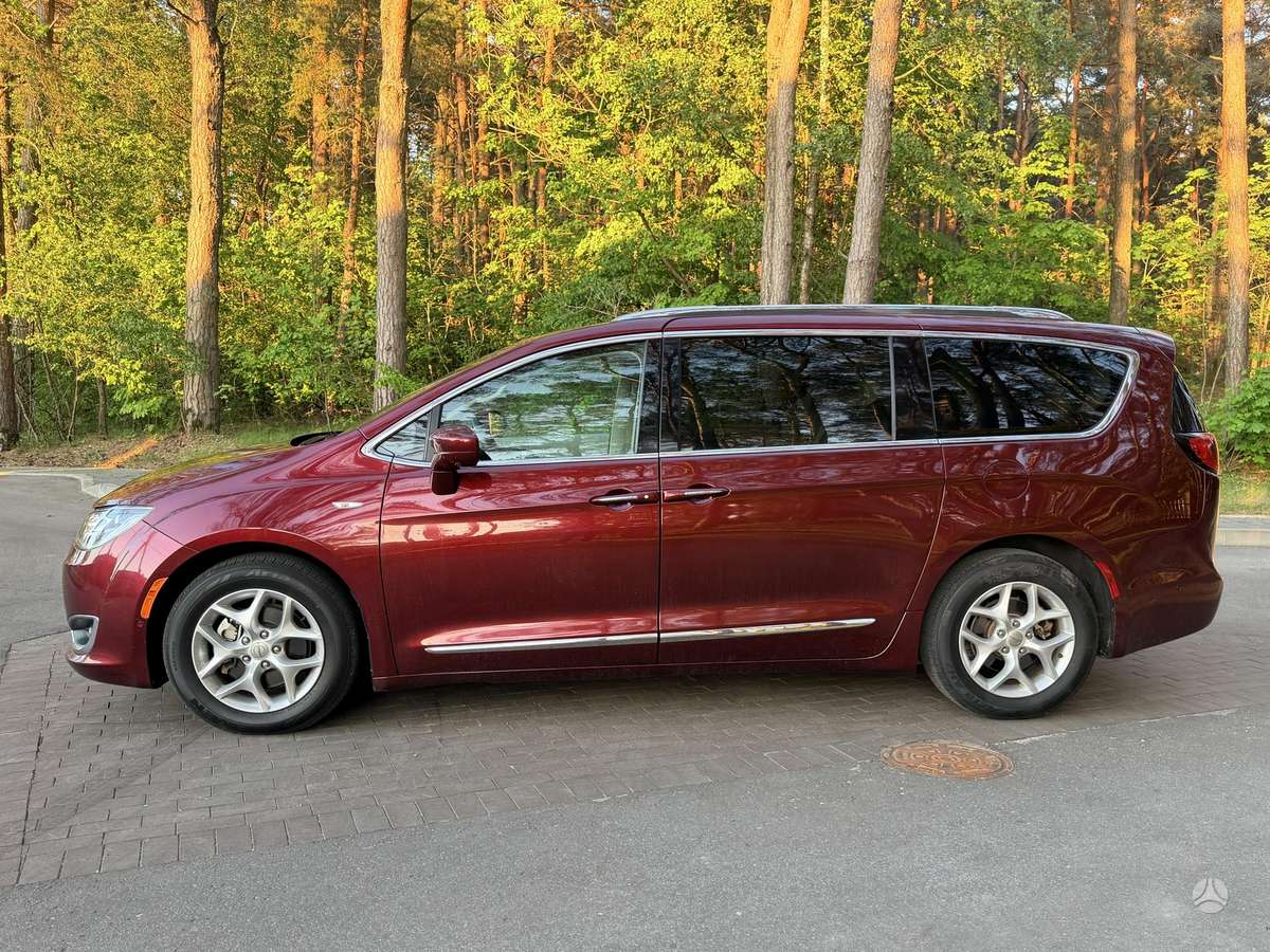 Chrysler Pacifica, 3.6 l., Минивэн