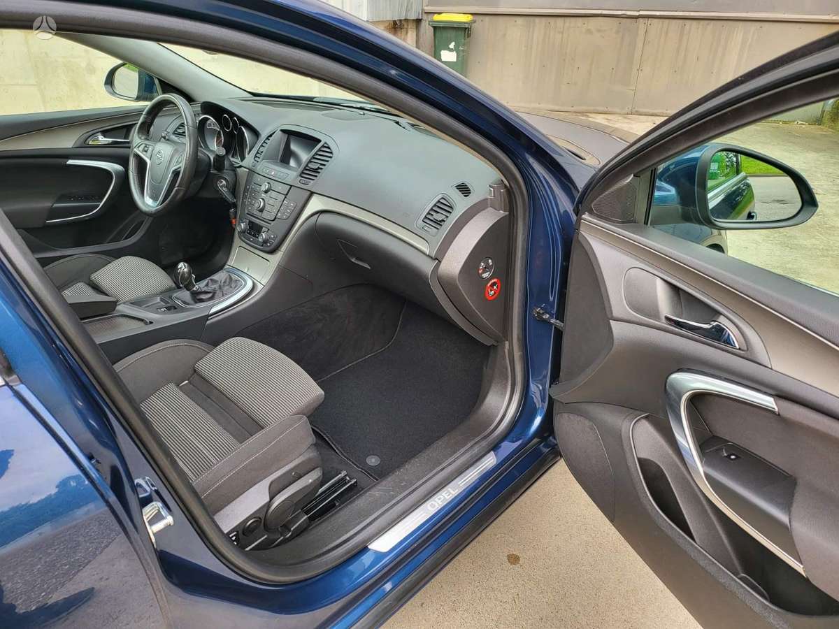 Opel Insignia, 2.0 l., wagon