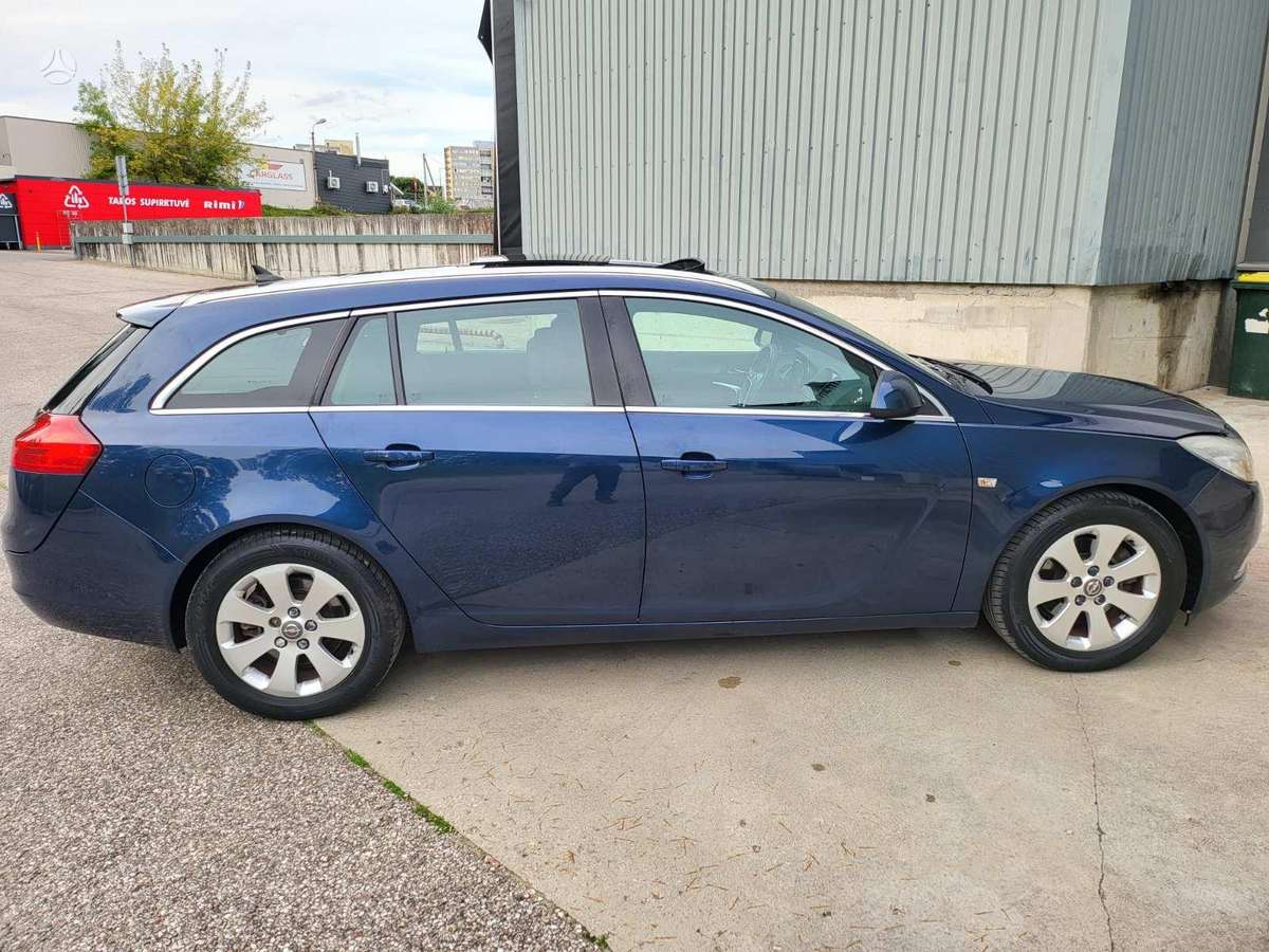 Opel Insignia, 2.0 l., wagon