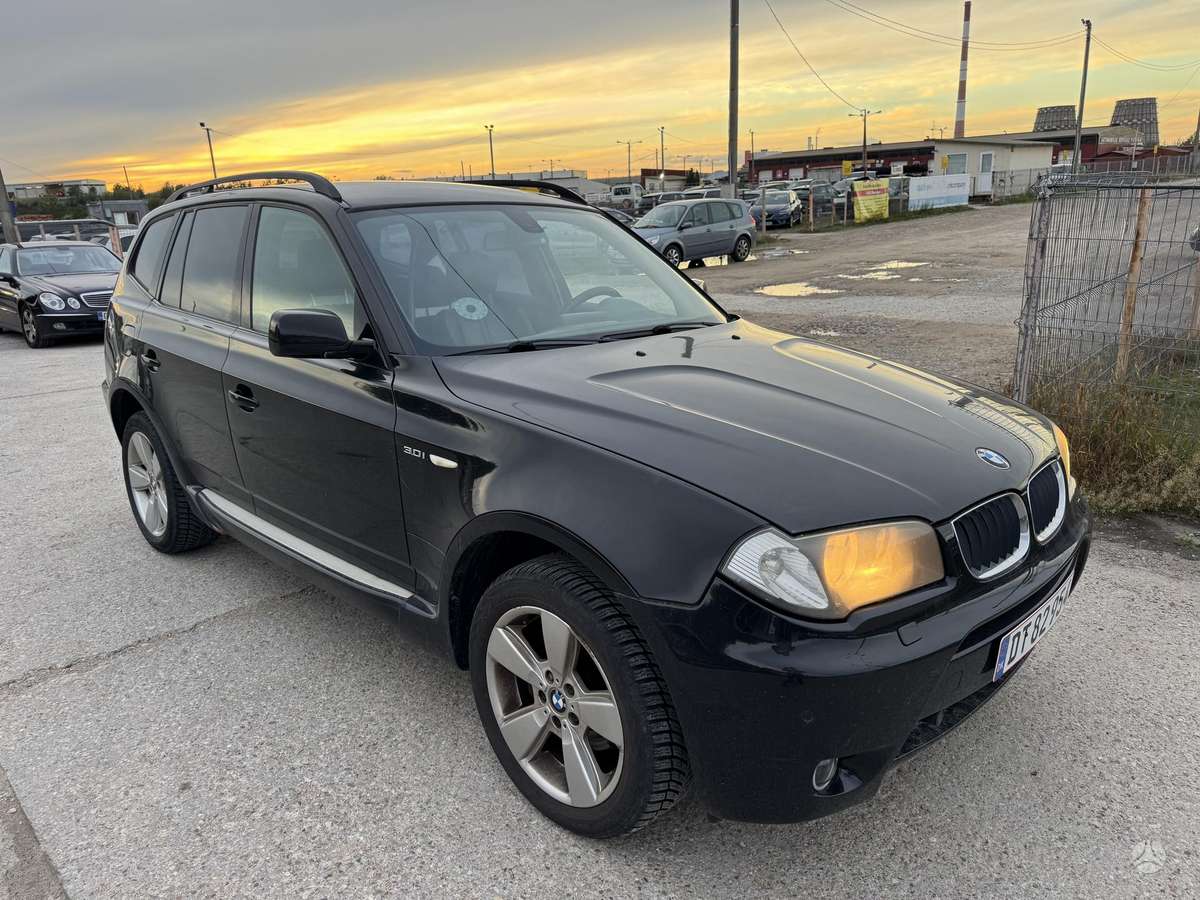 BMW X3, 3.0 l., Минивэн