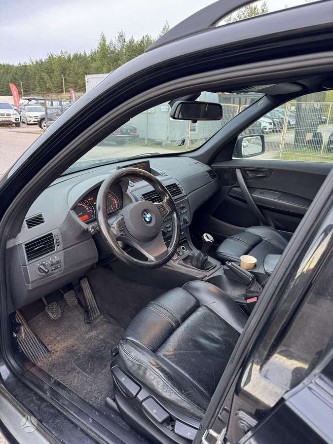 BMW X3, 3.0 l., Минивэн