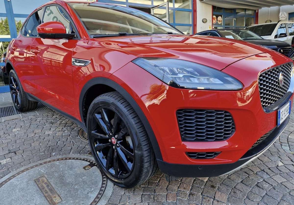 Jaguar E-Pace, 2.0 l., Внедорожник / Кроссовер