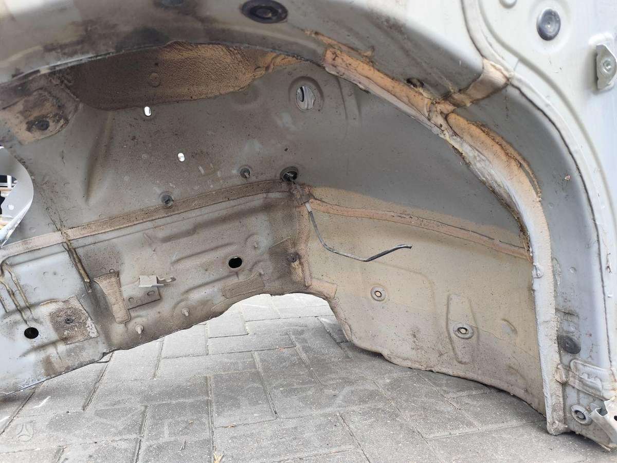 Volkswagen ID.4 hood (front, rear)