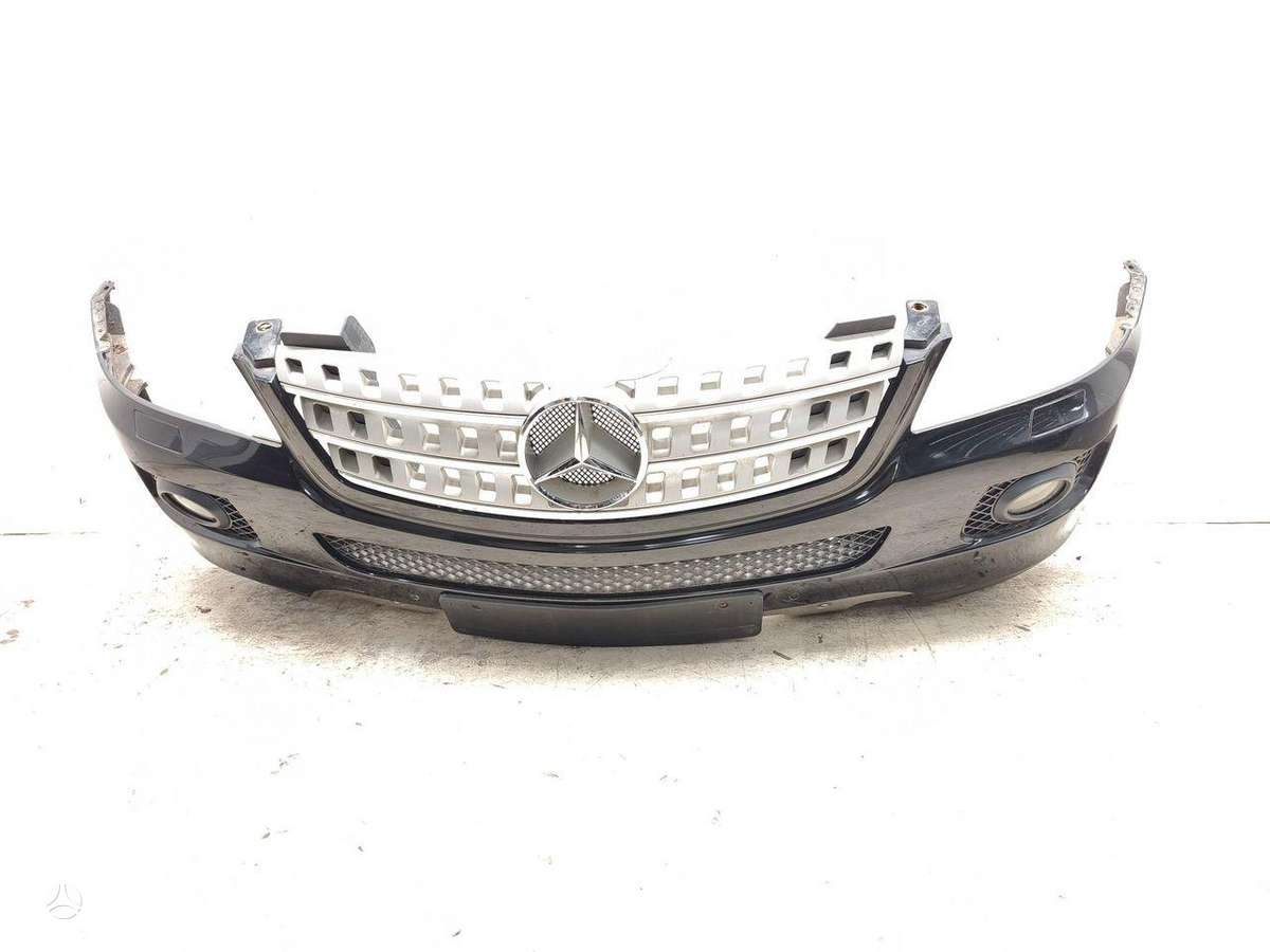 Mercedes-Benz ML320 bumpers