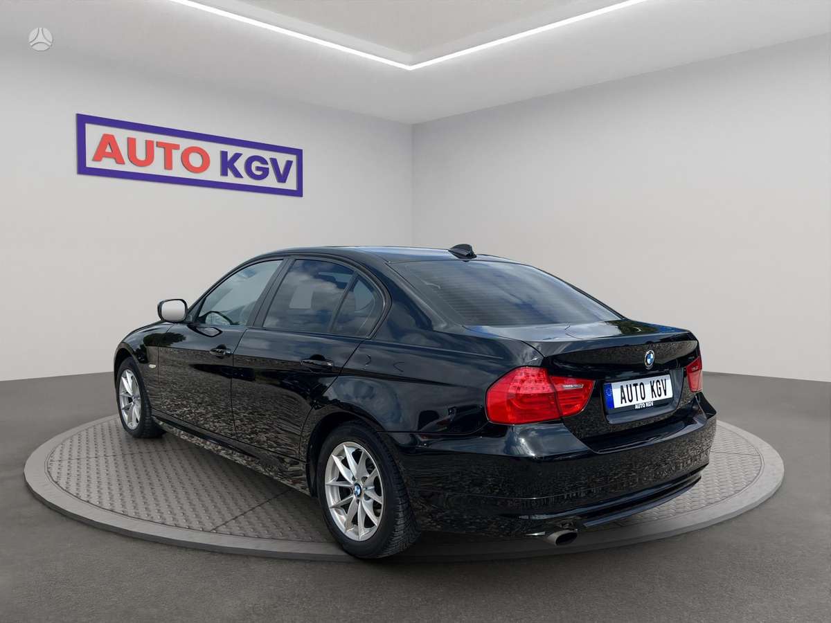 BMW 318, 2.0 l., Седан