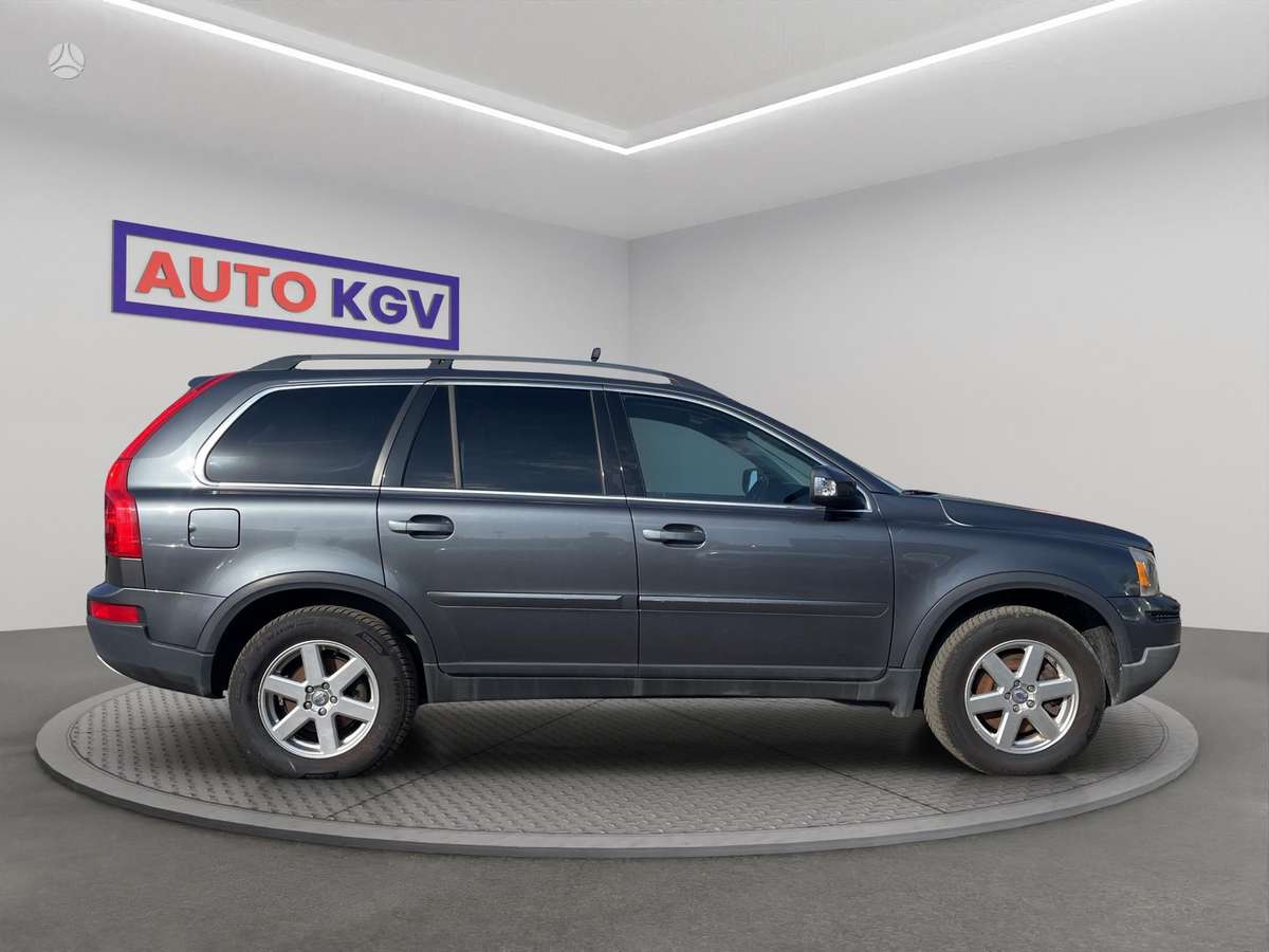 Volvo XC90 - 6