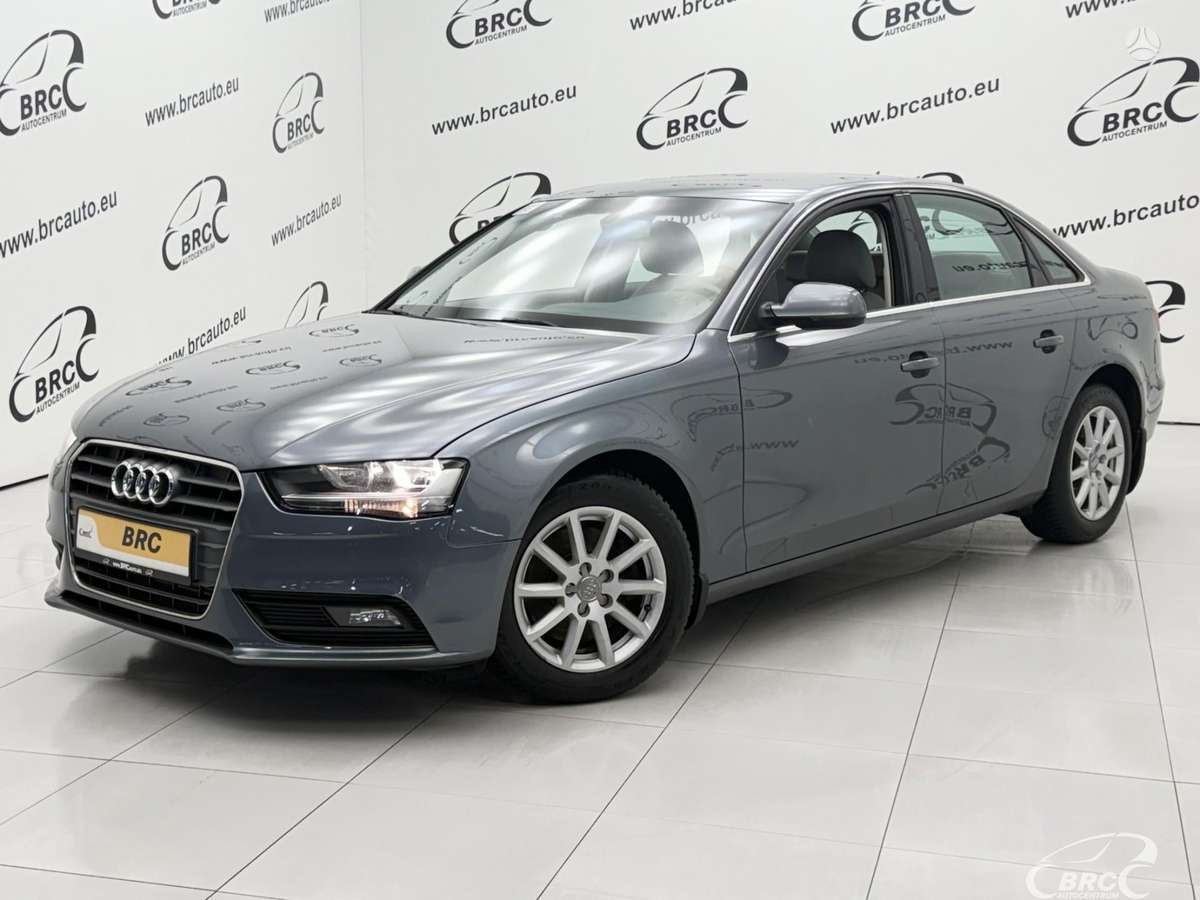 Audi A4, 2.0 l., Седан