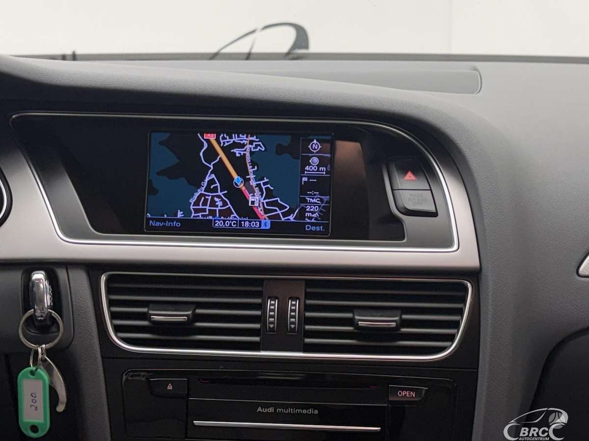 Audi A4, 2.0 l., Седан