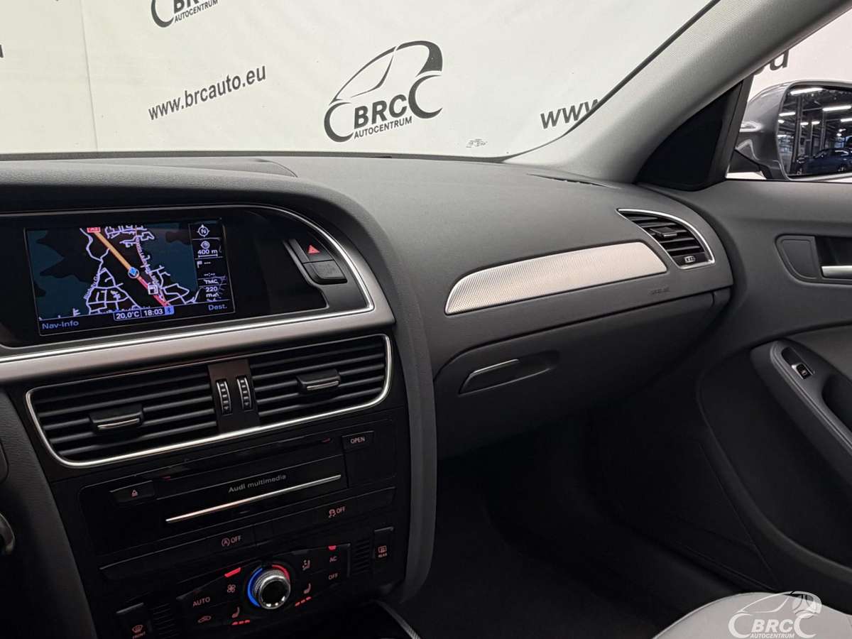 Audi A4, 2.0 l., Седан